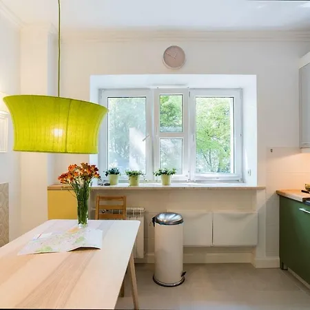 In Perfect Location - Metro Ratusz Arsenal Apartamento Varsóvia