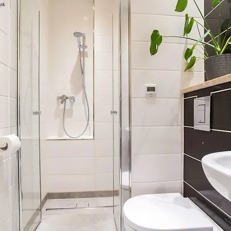 Апартаменты In Perfect Location - Metro Ratusz Arsenal